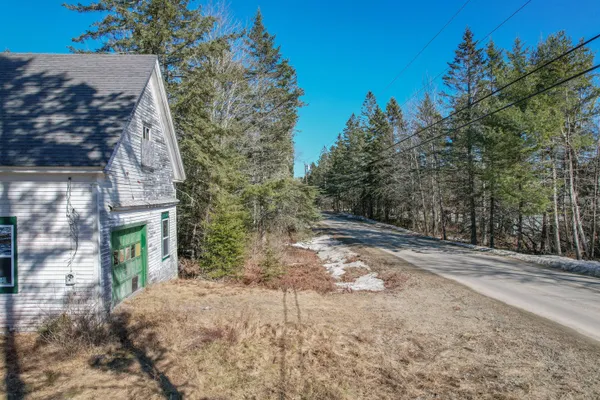 $140,000 | 140 Needle's Eye Road, Lamoine, ME 04605
