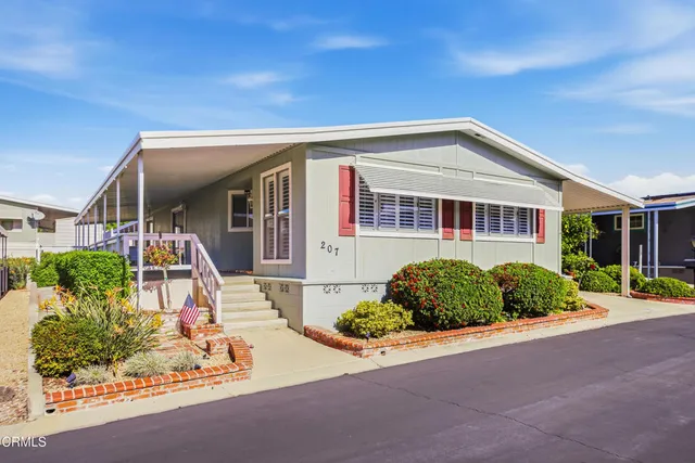 $529,000 | 207 Caleta Drive, Unit 98, Camarillo, CA 93012