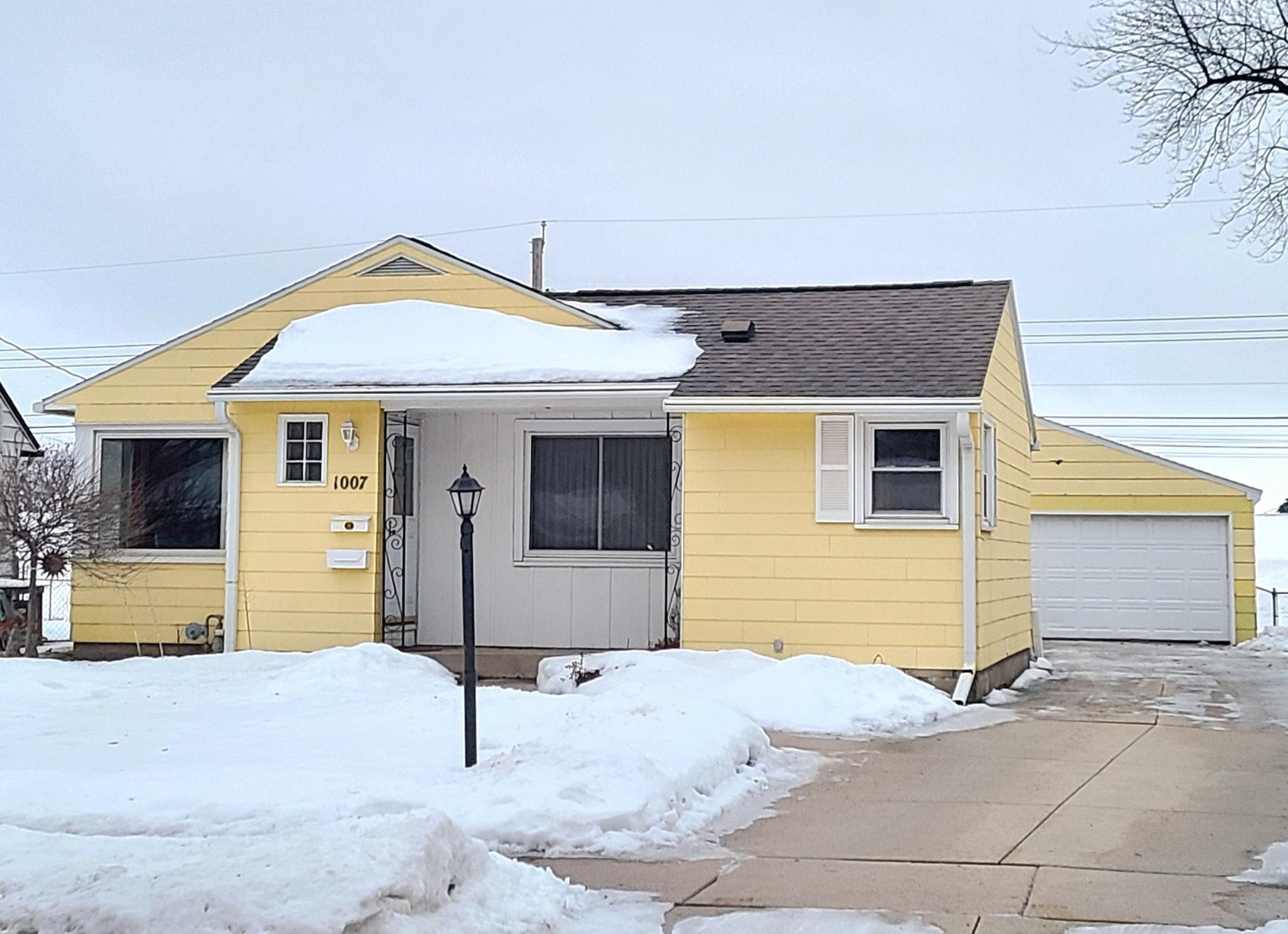 1007 13th Avenue Northwest Rochester, MN 55901 - Photo 1 of 1