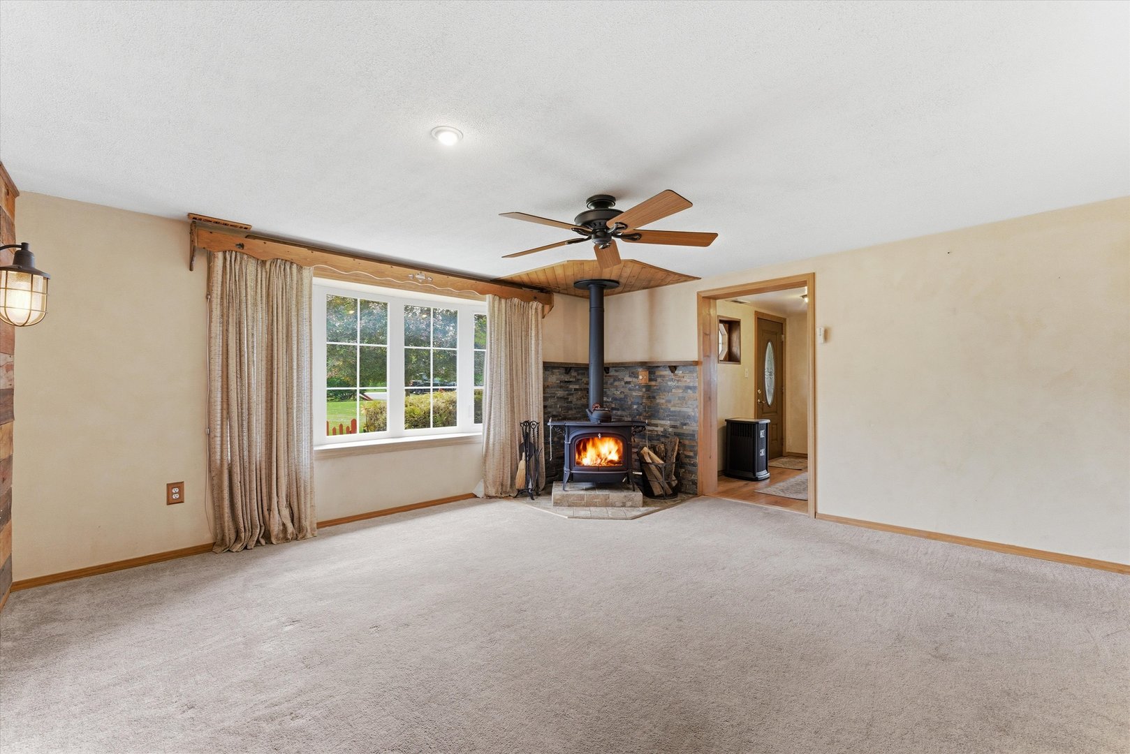 10606 West Eastwood Road Beach Park, IL 60087 - Photo 5 of 50