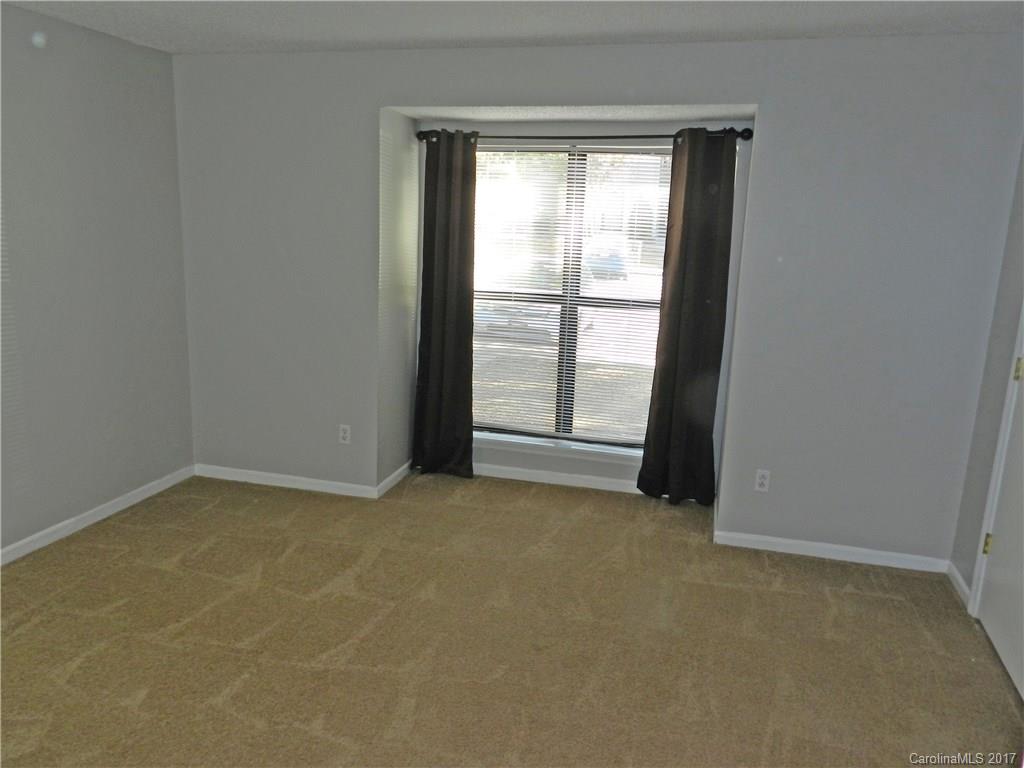 11028 Harrowfield Road Charlotte, NC 28226 - Photo 12 of 23