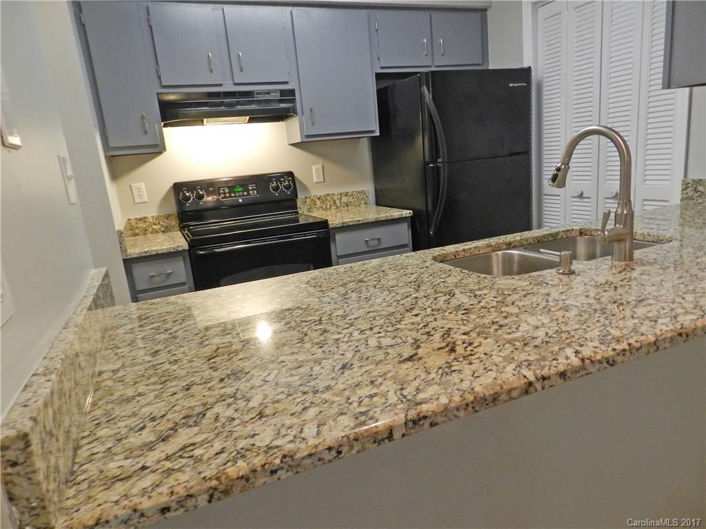 11028 Harrowfield Road Charlotte, NC 28226 - Photo 3 of 23