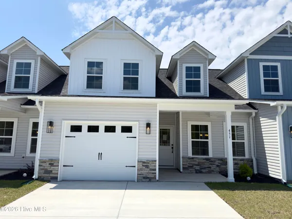 $260,850 | 553 Timbercrest Circle, Bolivia, NC 28422
