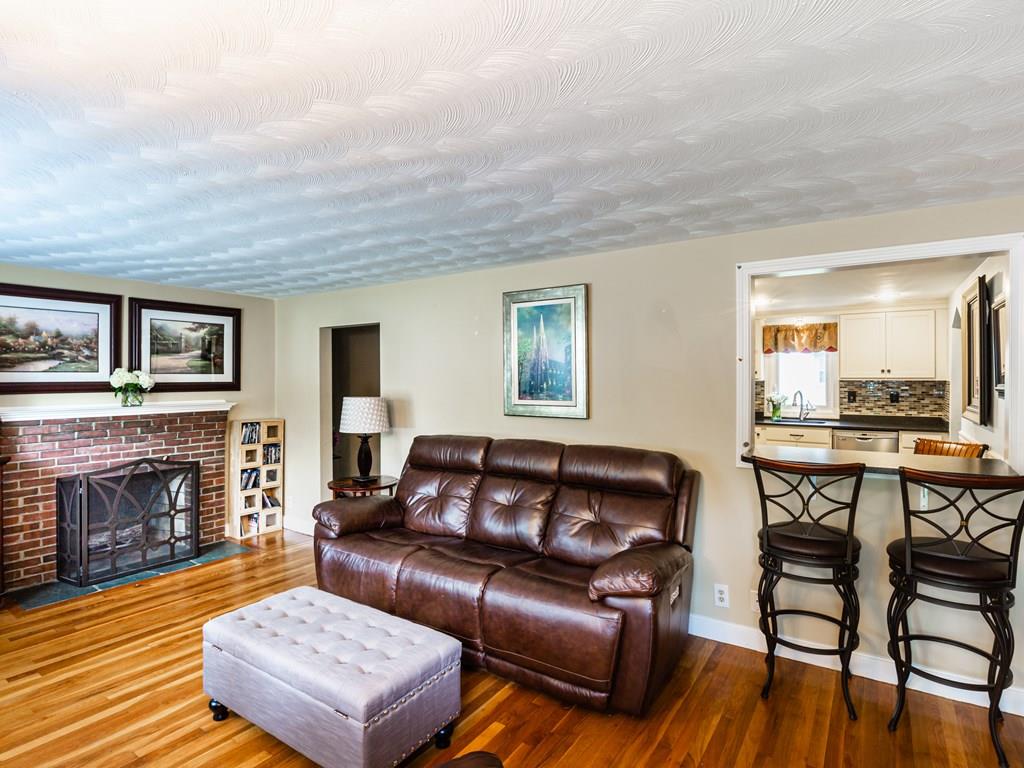 8 Mark Road Sharon, MA 02067 - Photo 8 of 24 Gallery Image 8
