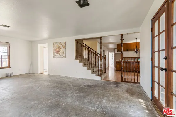 a view of empty room