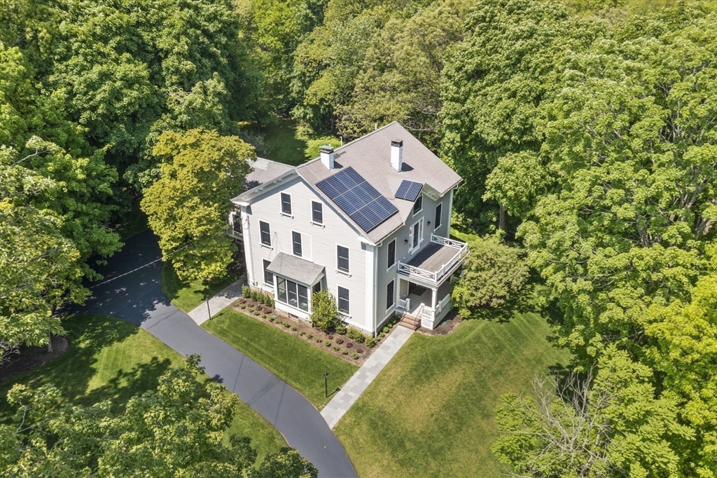 45 Islington Road Newton, MA 02466 - Photo 4 of 41