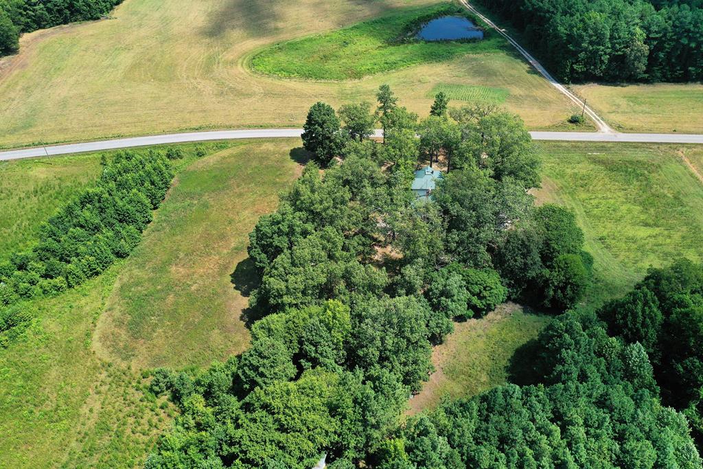 1202 Sneads Store Road Kenbridge, VA 23944 - Photo 23 of 26 Gallery Image 23