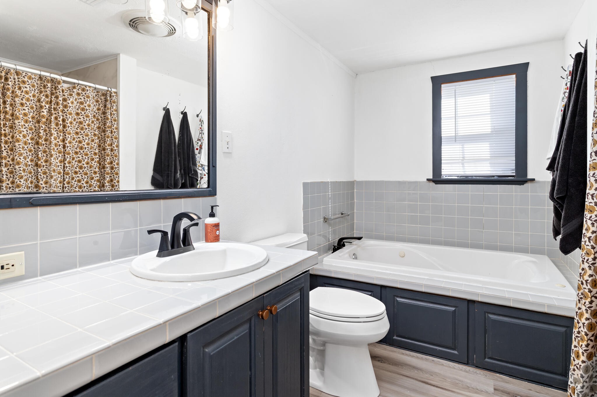 606 Ave A Winnie, TX 77665 - Photo 16 of 27