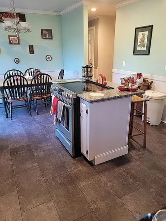 $425,000 | 2660 North Oak Lane, West Point, VA 23181