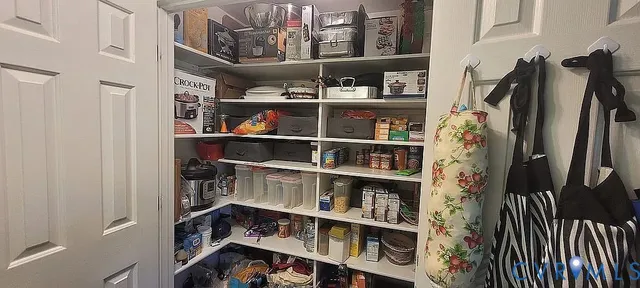 $450,000 | 2660 North Oak Lane, West Point, VA 23181