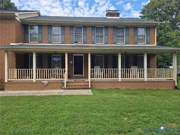 $425,000 | 2660 North Oak Lane, West Point, VA 23181