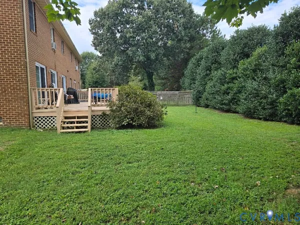 $425,000 | 2660 North Oak Lane, West Point, VA 23181
