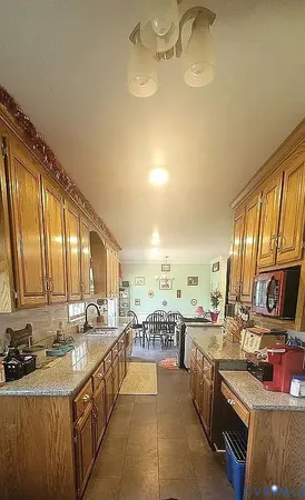 $425,000 | 2660 North Oak Lane, West Point, VA 23181