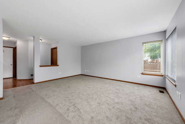 1758 Red Bud Road Bolingbrook, IL 60490 - Photo 11 of 25