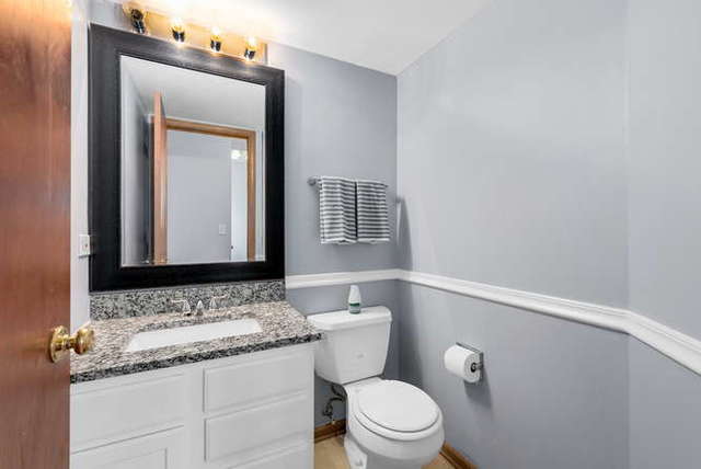 1758 Red Bud Road Bolingbrook, IL 60490 - Photo 13 of 25