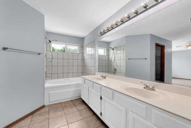1758 Red Bud Road Bolingbrook, IL 60490 - Photo 15 of 25