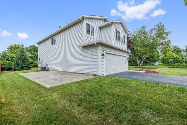 1758 Red Bud Road Bolingbrook, IL 60490 - Photo 24 of 25