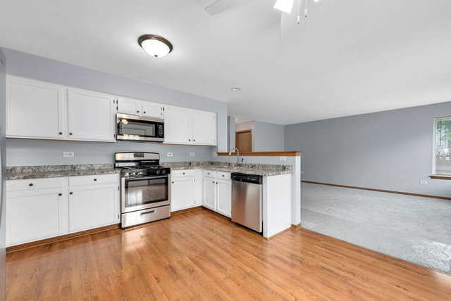 1758 Red Bud Road Bolingbrook, IL 60490 - Photo 8 of 25