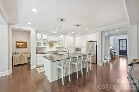 $995,000 | 8440 Bassinger Drive, Huntersville, NC 28078