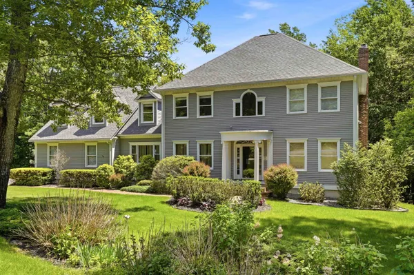 $1,225,000 | 43 Bassett Lane, Newfields, NH 03856