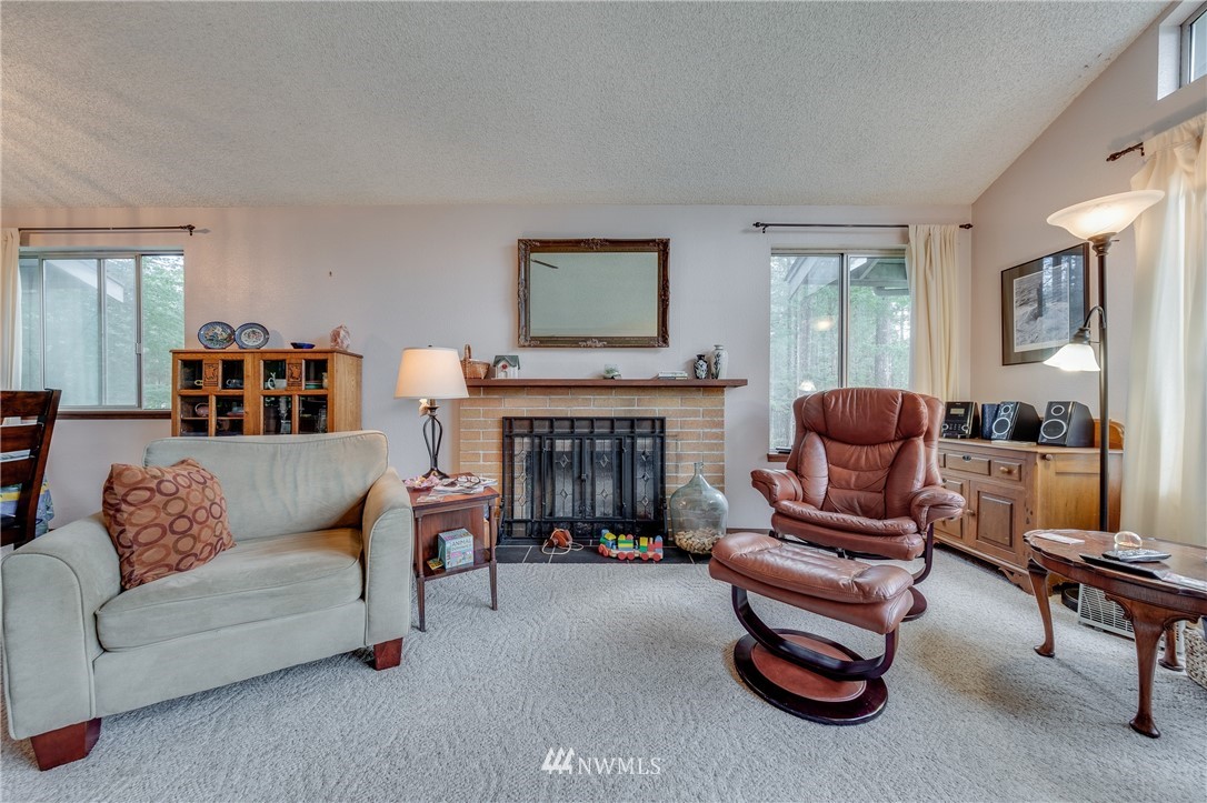 2711 Christopher Road Northwest Seabeck, WA 98380 - Photo 9 of 25 Gallery Image 9