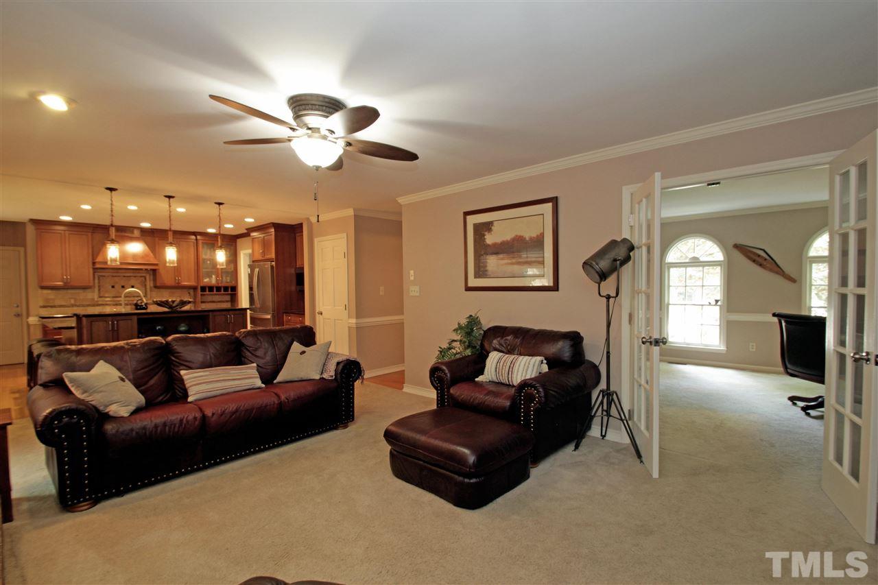 114 Ridgepath Way Cary, NC 27511 - Photo 5 of 17 Gallery Image 5