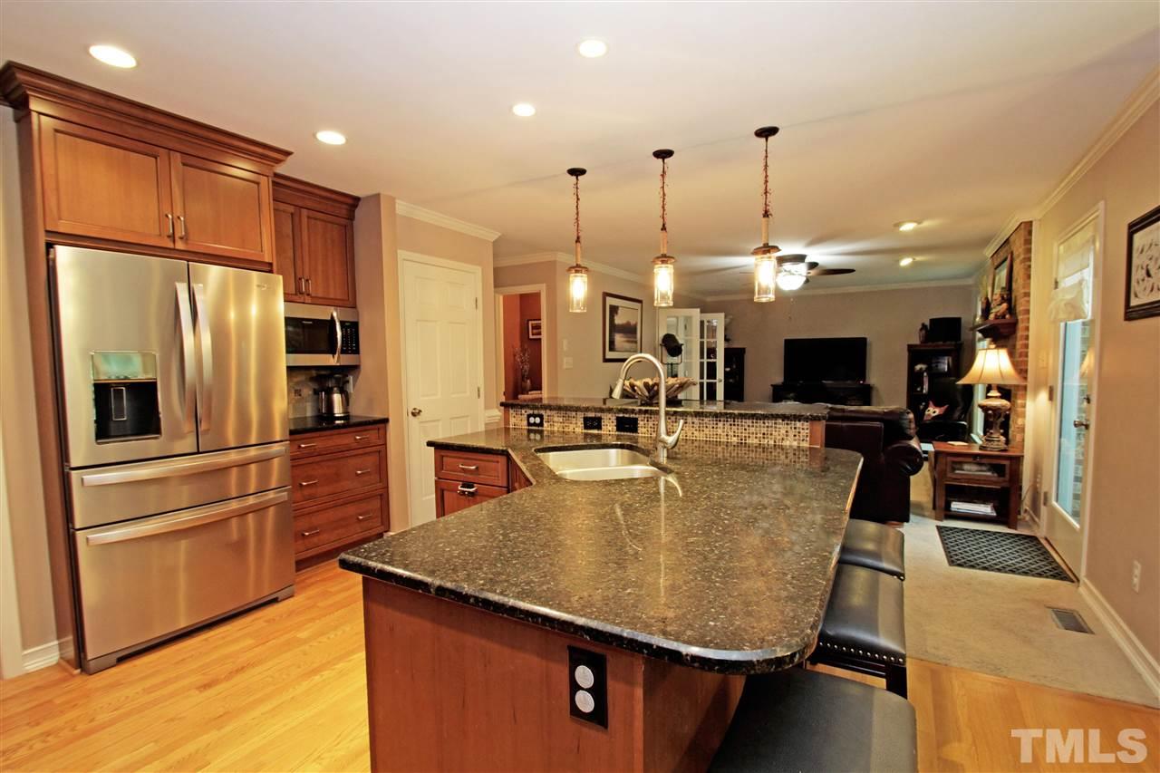 114 Ridgepath Way Cary, NC 27511 - Photo 7 of 17 Gallery Image 7