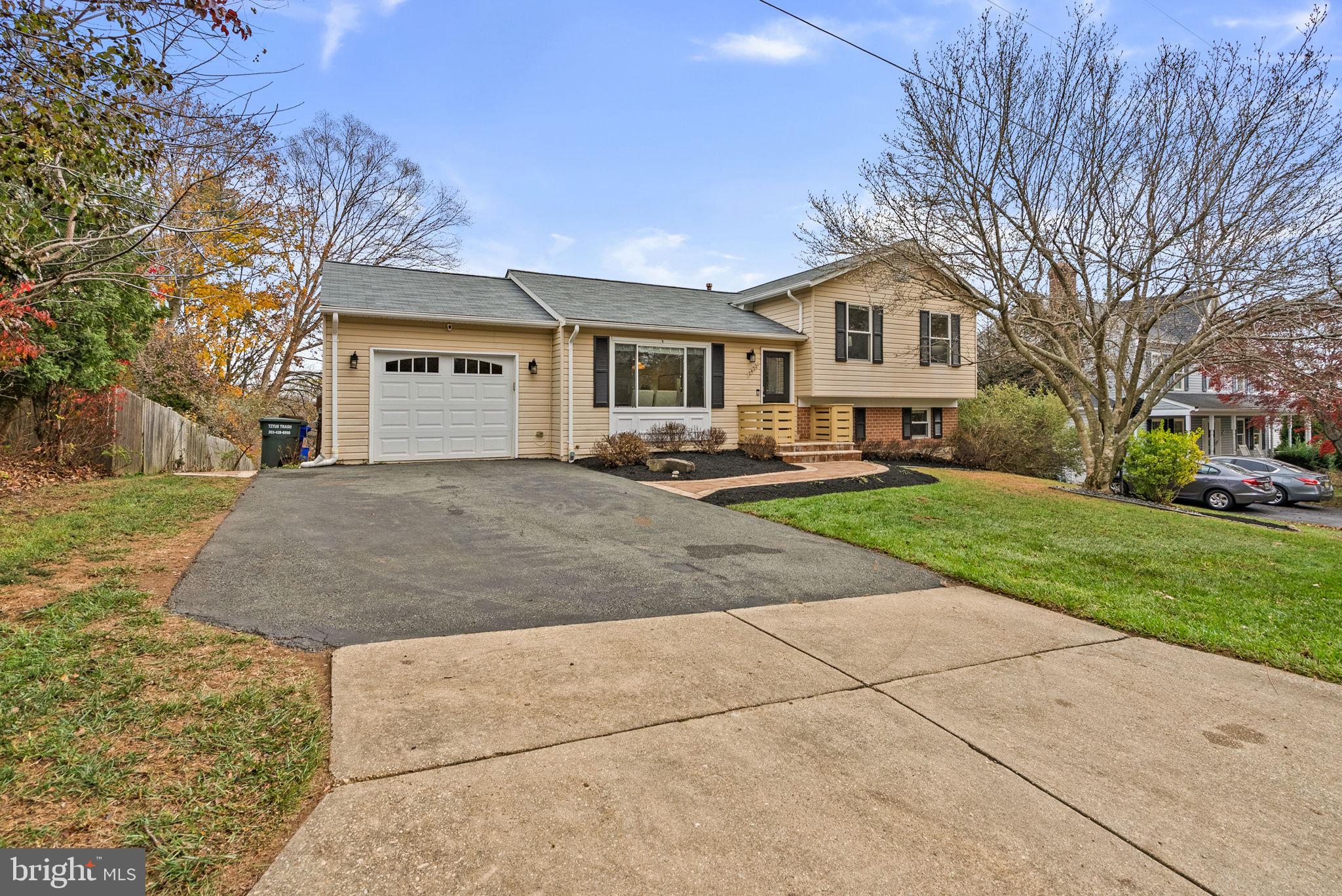 24221 Welsh Road Gaithersburg, MD 20882 - Photo 2 of 43 Gallery Image 2