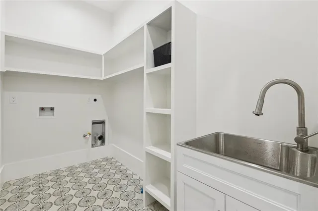 $749,900 | 1616 Green Acres Road, Metairie, LA 70003