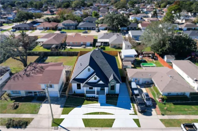 $749,900 | 1616 Green Acres Road, Metairie, LA 70003