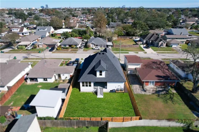 $749,900 | 1616 Green Acres Road, Metairie, LA 70003