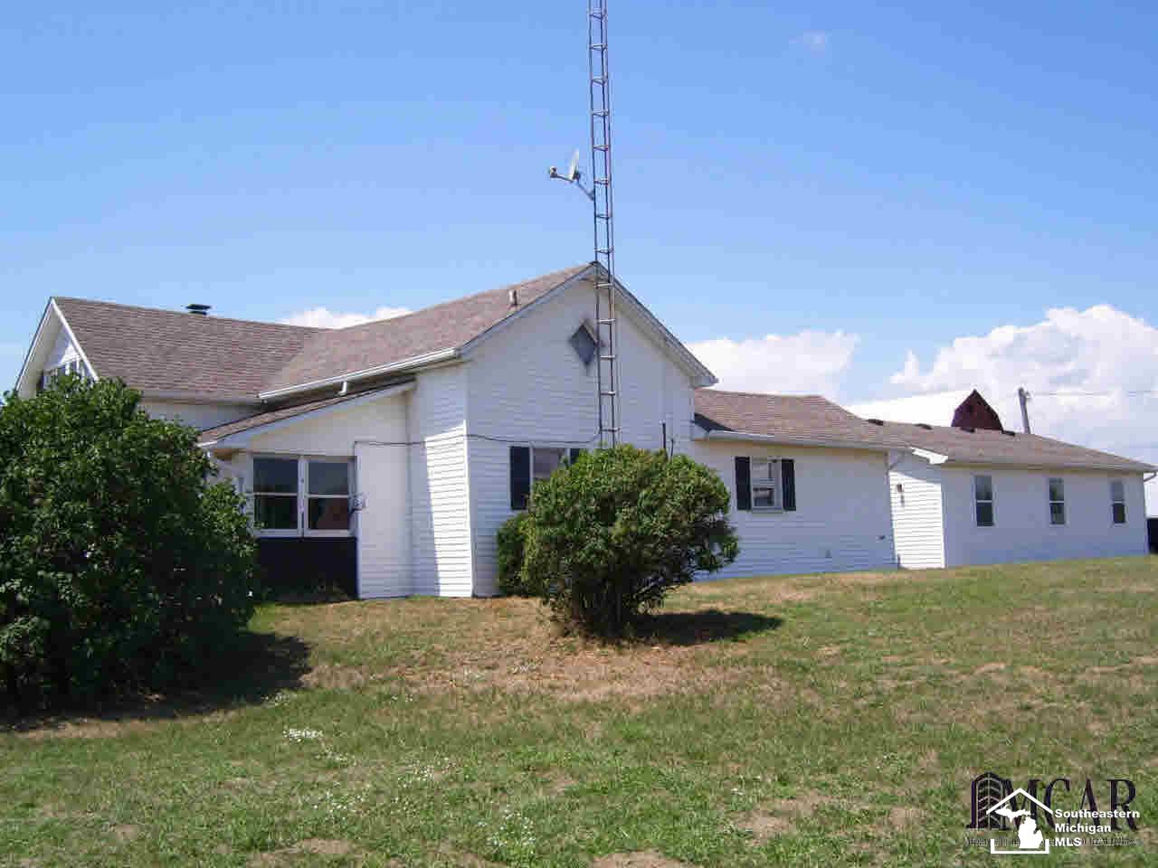 1766 Erie Road Temperance, MI 48182 - Photo 2 of 15
