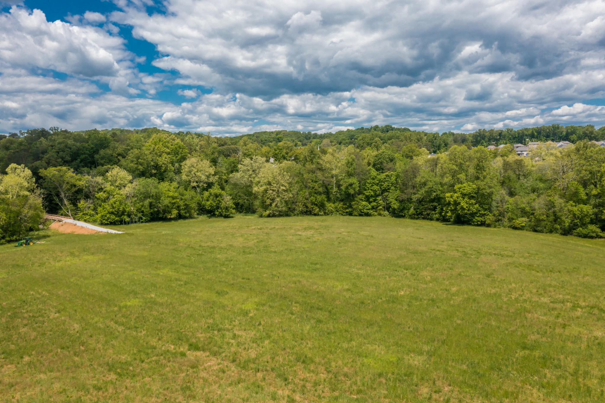 3311 Guinn Road Knoxville, TN 37932 - Photo 14 of 25 a view of a yard with an trees