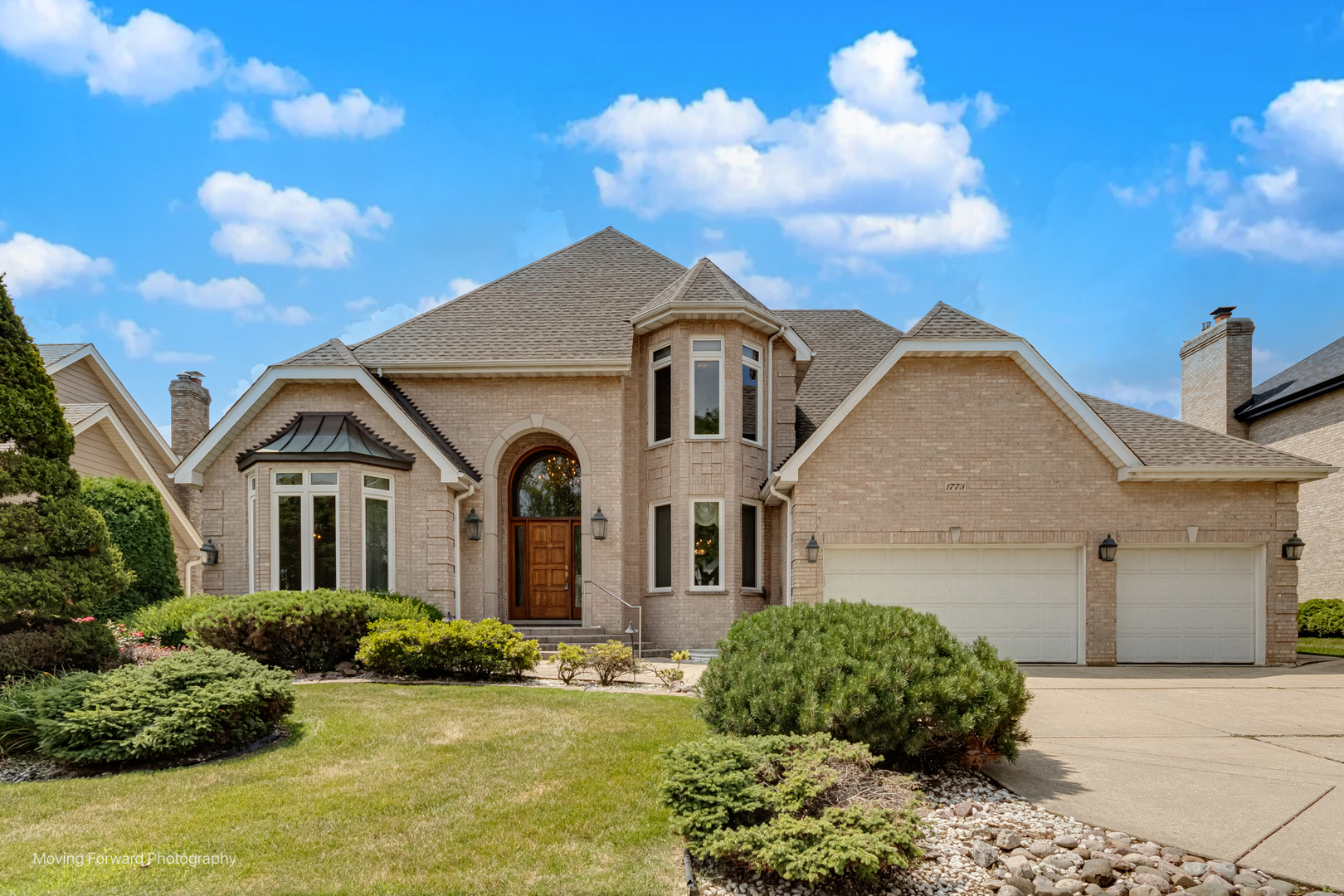 1773 Whispering Court Addison, IL 60101 - Photo 1 of 46 Gallery Image 1