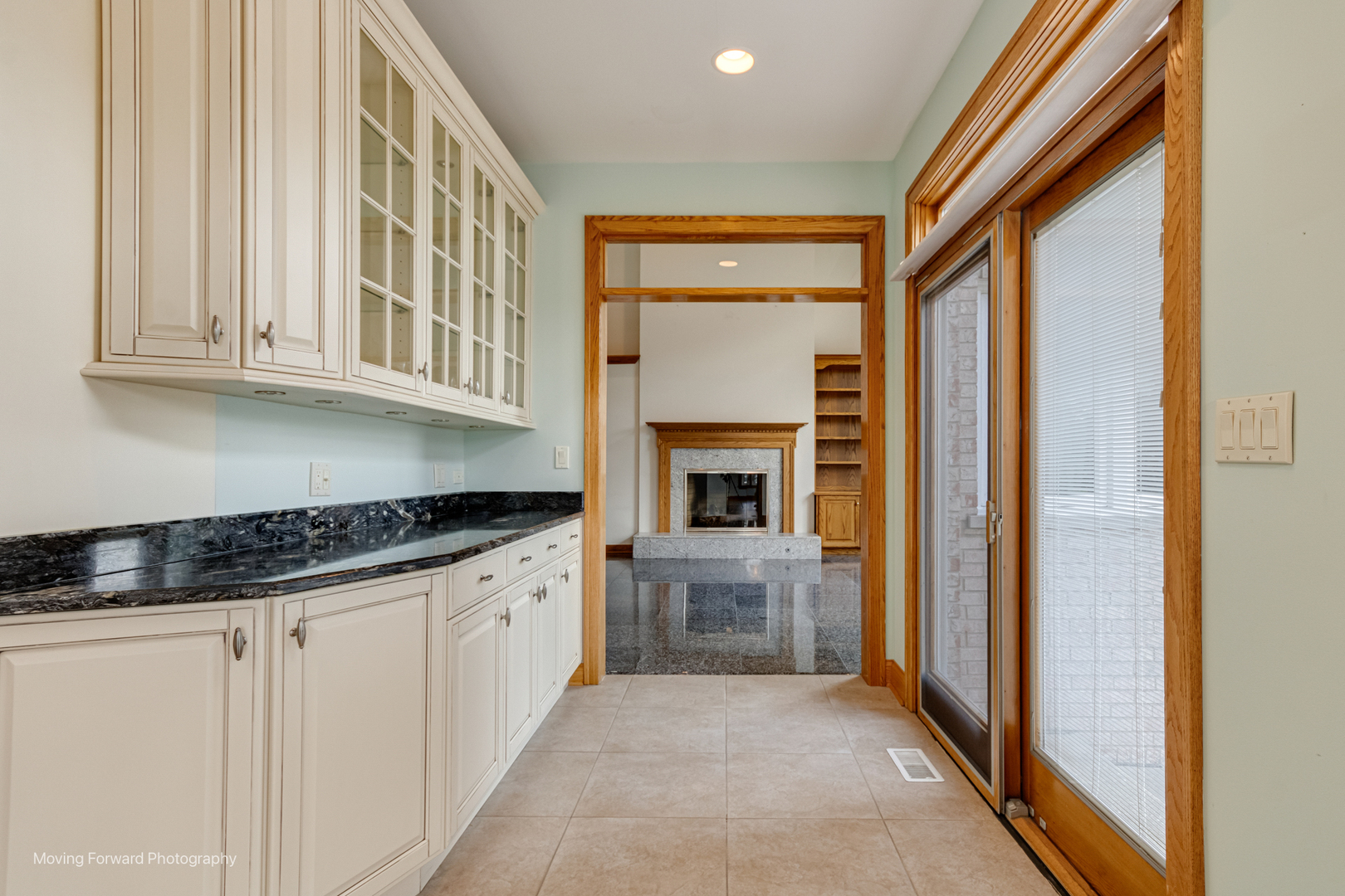 1773 Whispering Court Addison, IL 60101 - Photo 16 of 46 Gallery Image 16