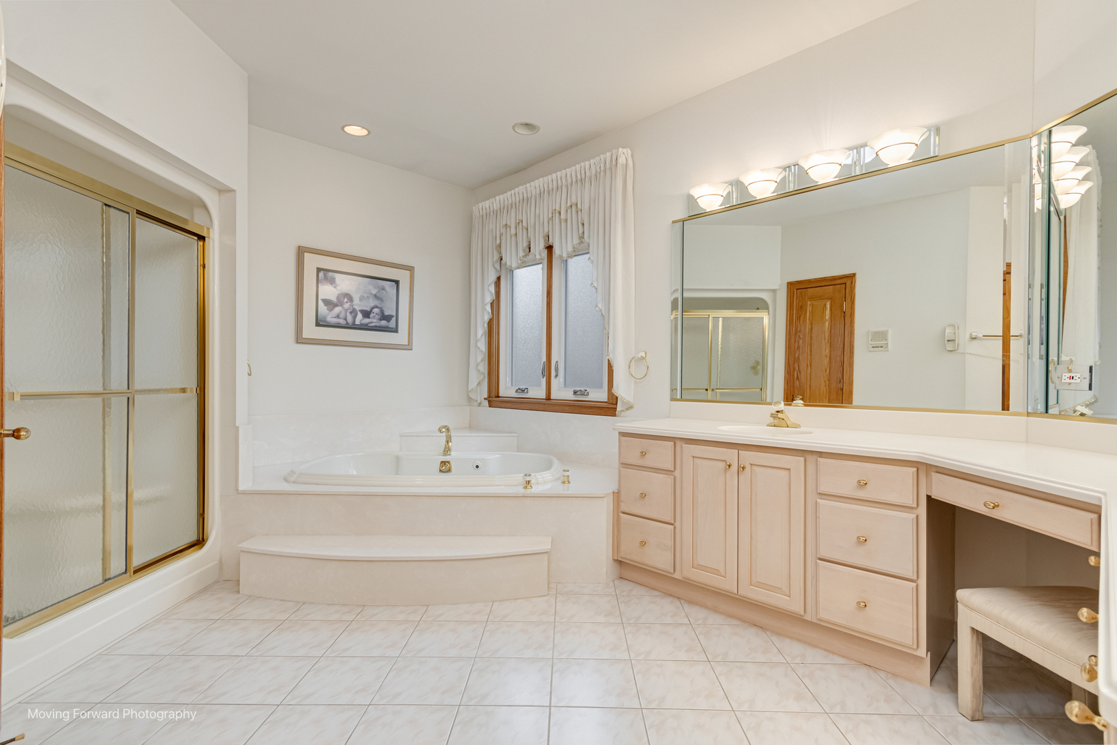 1773 Whispering Court Addison, IL 60101 - Photo 23 of 46 Gallery Image 23