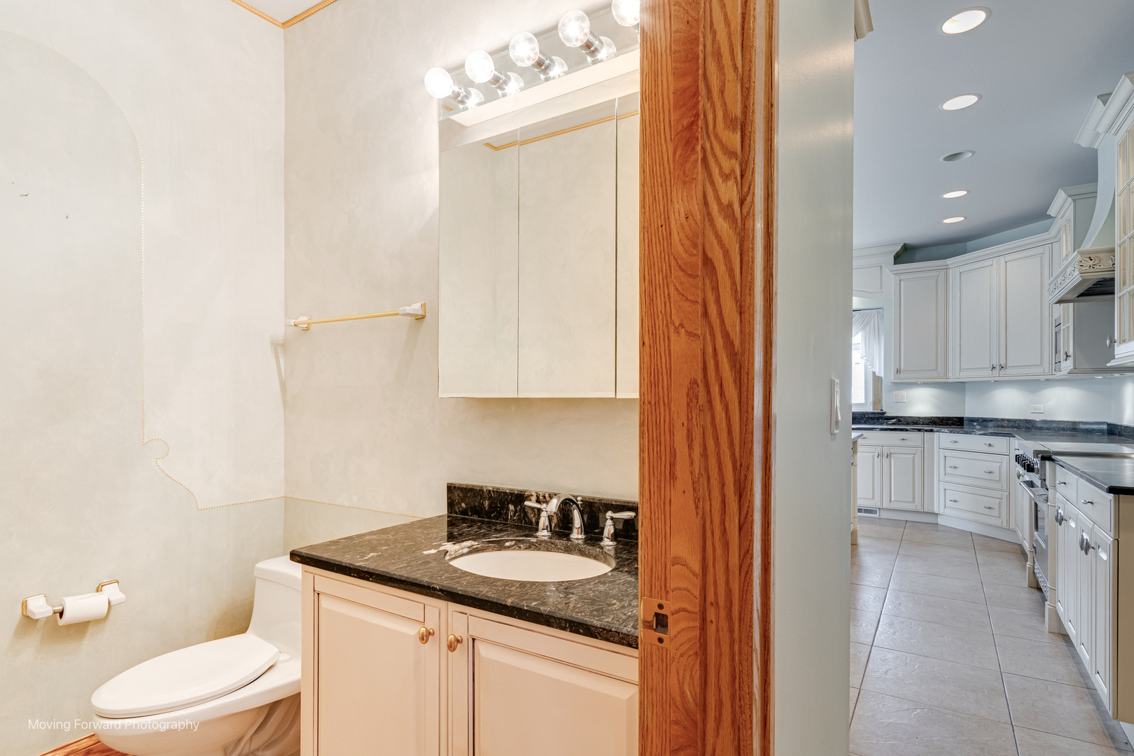 1773 Whispering Court Addison, IL 60101 - Photo 26 of 46 Gallery Image 26