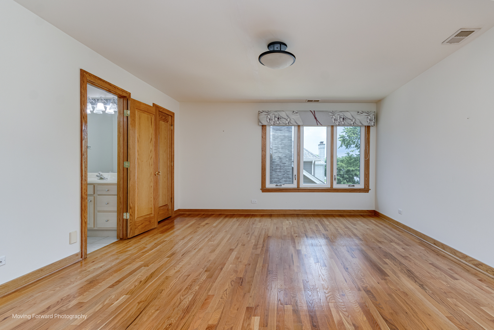 1773 Whispering Court Addison, IL 60101 - Photo 28 of 46 Gallery Image 28
