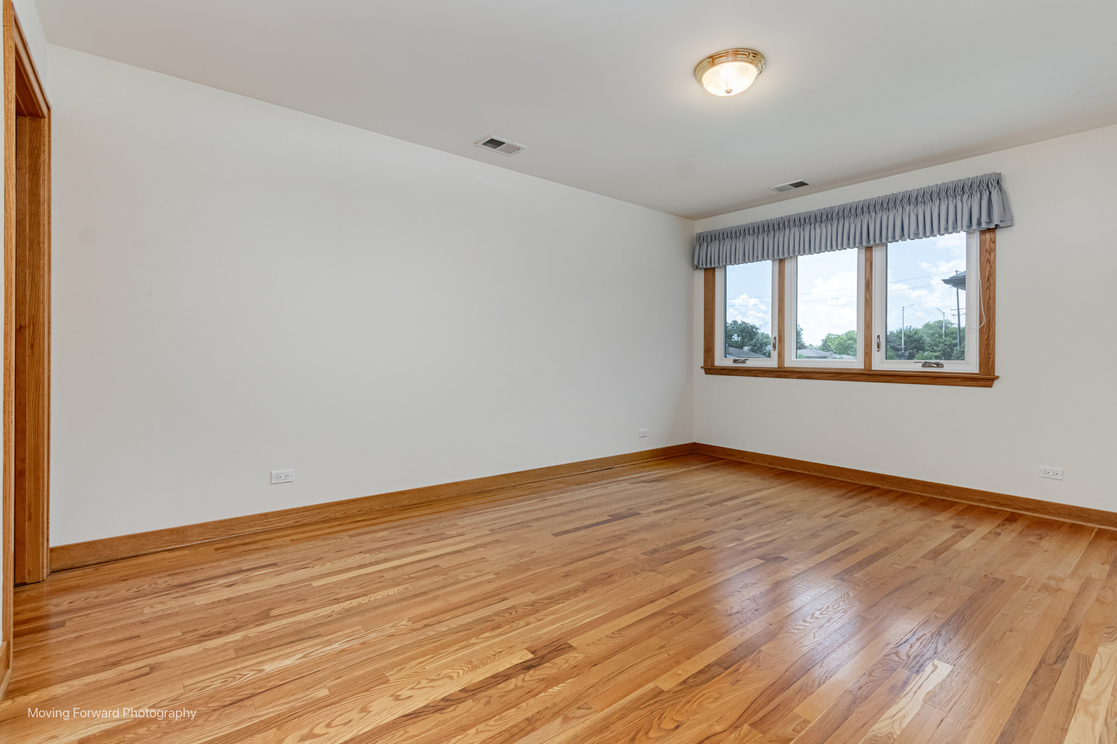 1773 Whispering Court Addison, IL 60101 - Photo 33 of 46 Gallery Image 33