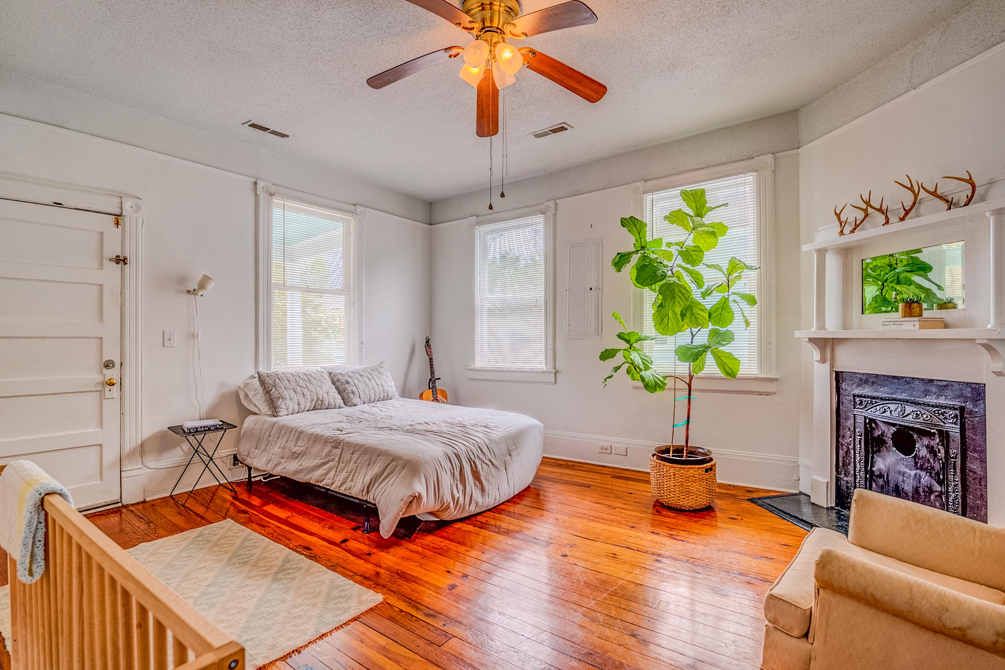 13 Perry Street Charleston, SC 29403 - Photo 33 of 71 13 Perry-15