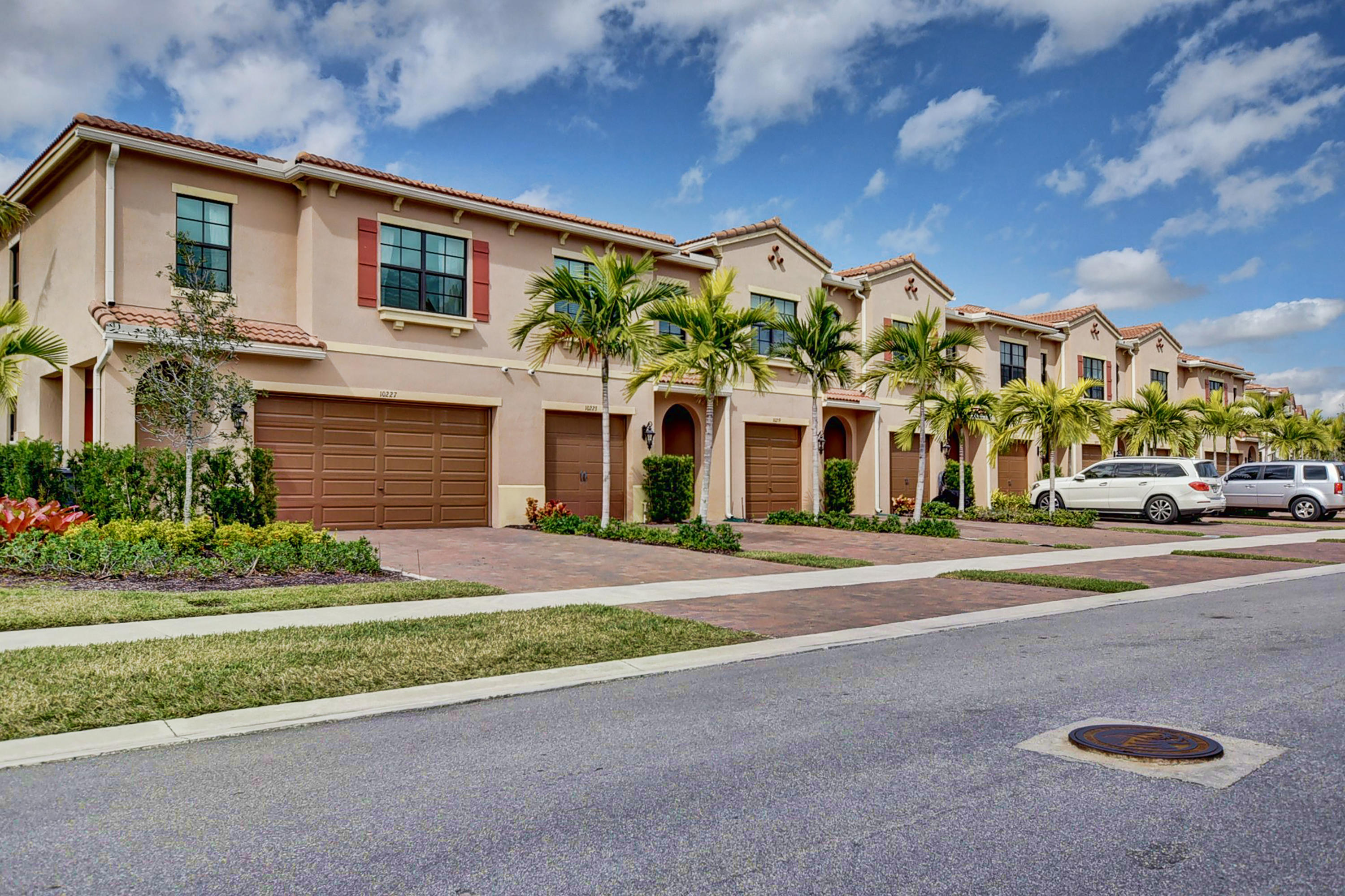 9502 Glider Way, Unit 171 Boca Raton, FL 33428 - Photo 44 of 57 enclave streetscape 03 - 3000 wide x 72