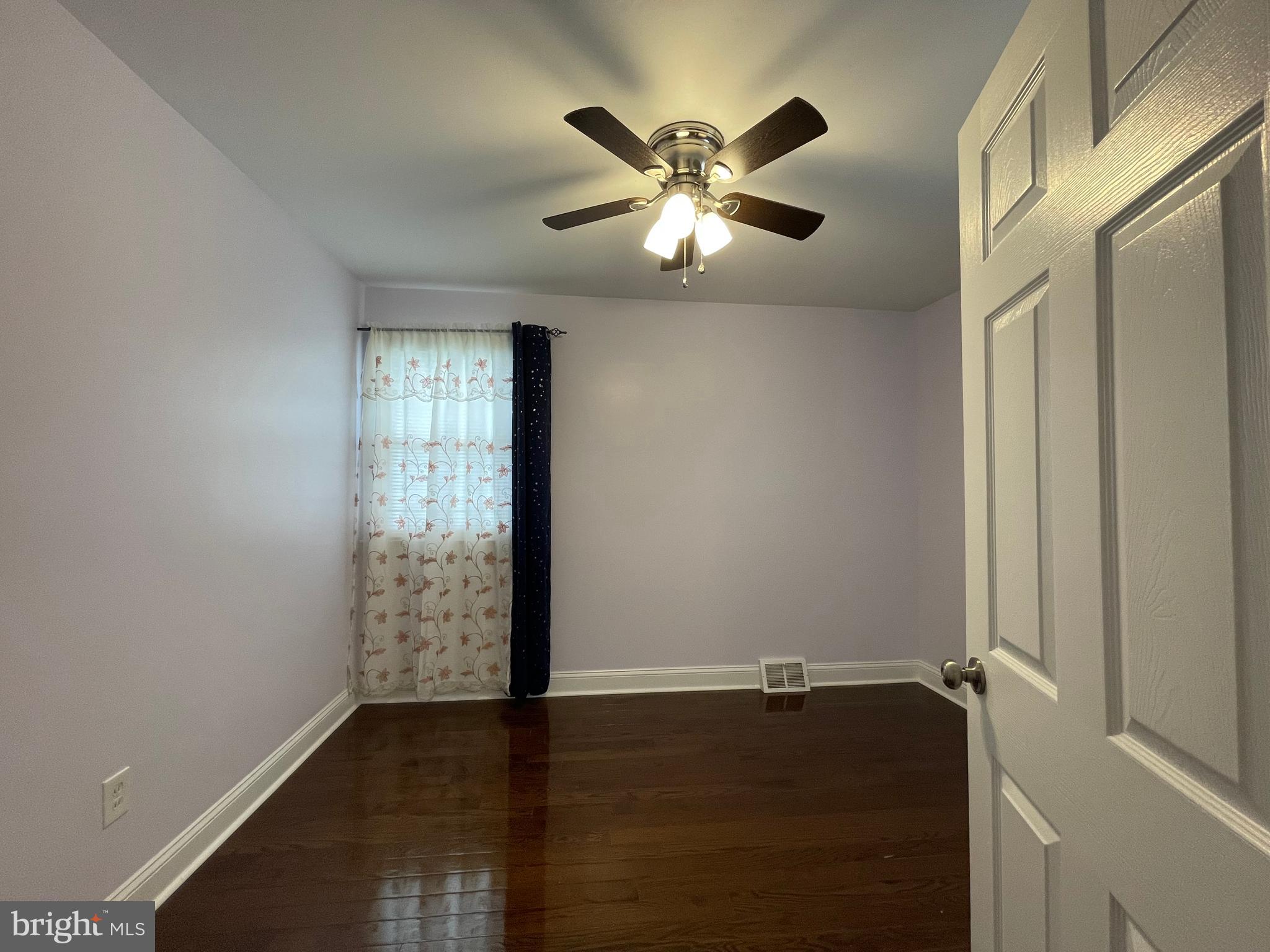 870 Morefield Road Philadelphia, PA 19115 - Photo 9 of 20