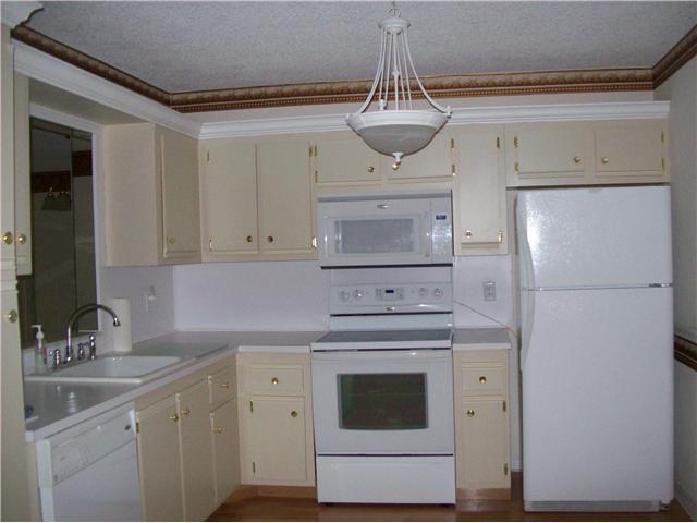 9275 Flynn Circle, Unit 2 Boca Raton, FL 33496 - Photo 3 of 9 Additional Photo