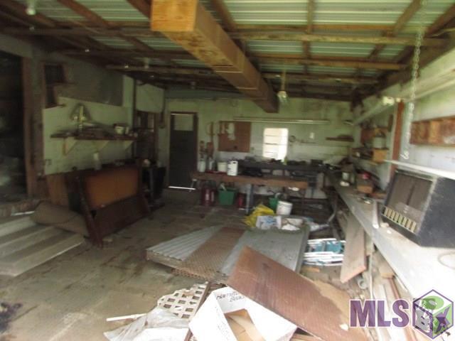 1002 Bayou Blue Road Houma, LA 70364 - Photo 4 of 11 STORAGE VIEW
