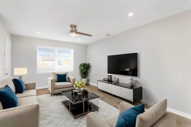 $314,999 | 714 Pleasant Valley Road, Garland, TX 75040