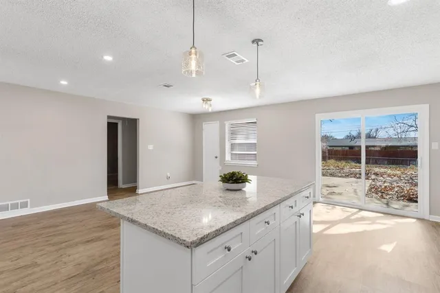 $314,999 | 714 Pleasant Valley Road, Garland, TX 75040