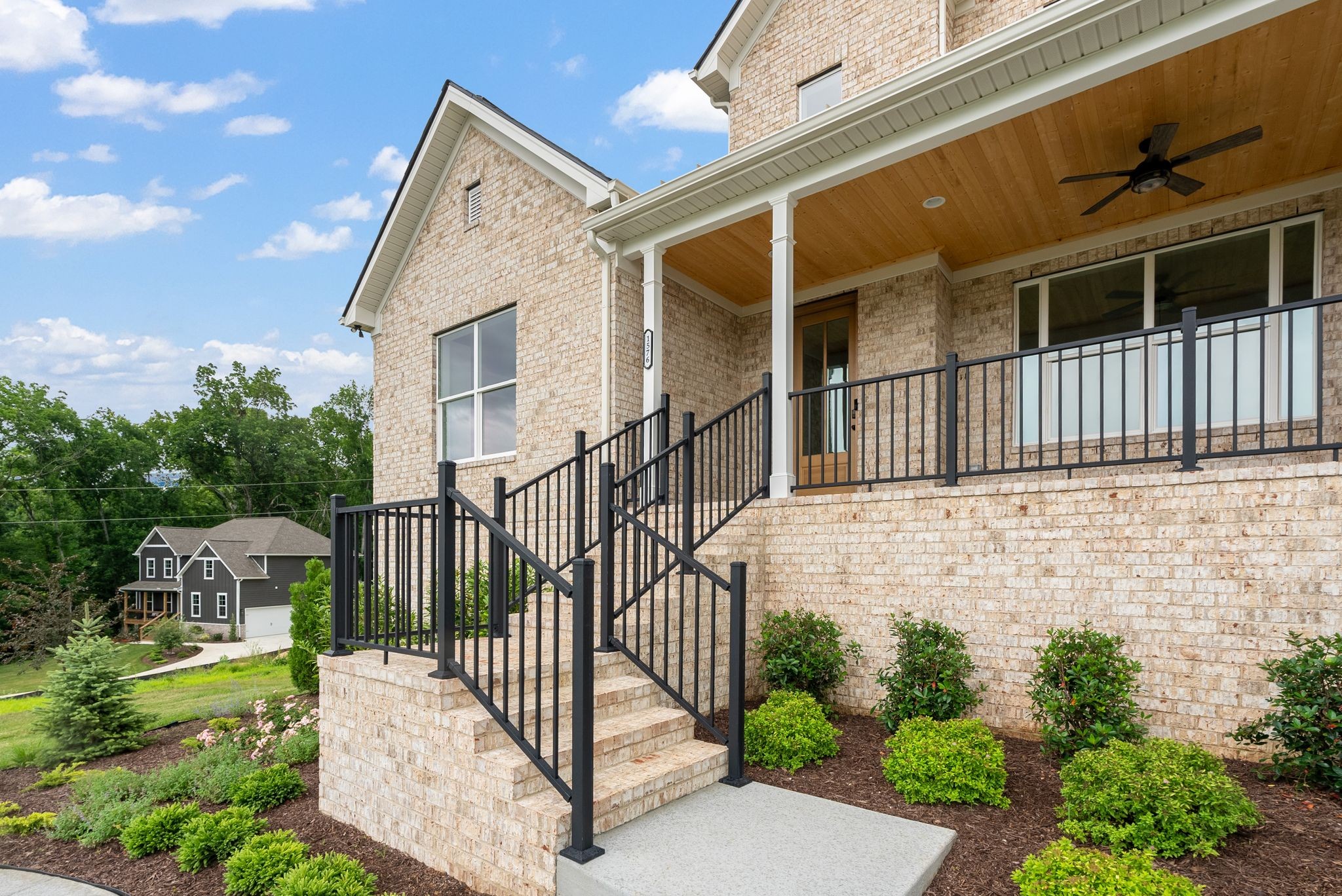 1576 Frye Road Columbia, TN 38401 - Photo 4 of 56 Gallery Image 4