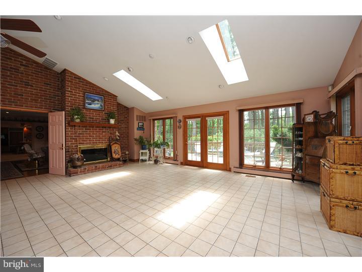 270 Norristown Road Blue Bell, PA 19422 - Photo 4 of 24 Sun Room