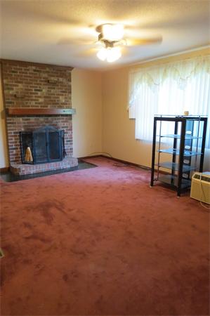 92 Long Pond Road Westfield, MA 01085 - Photo 5 of 13