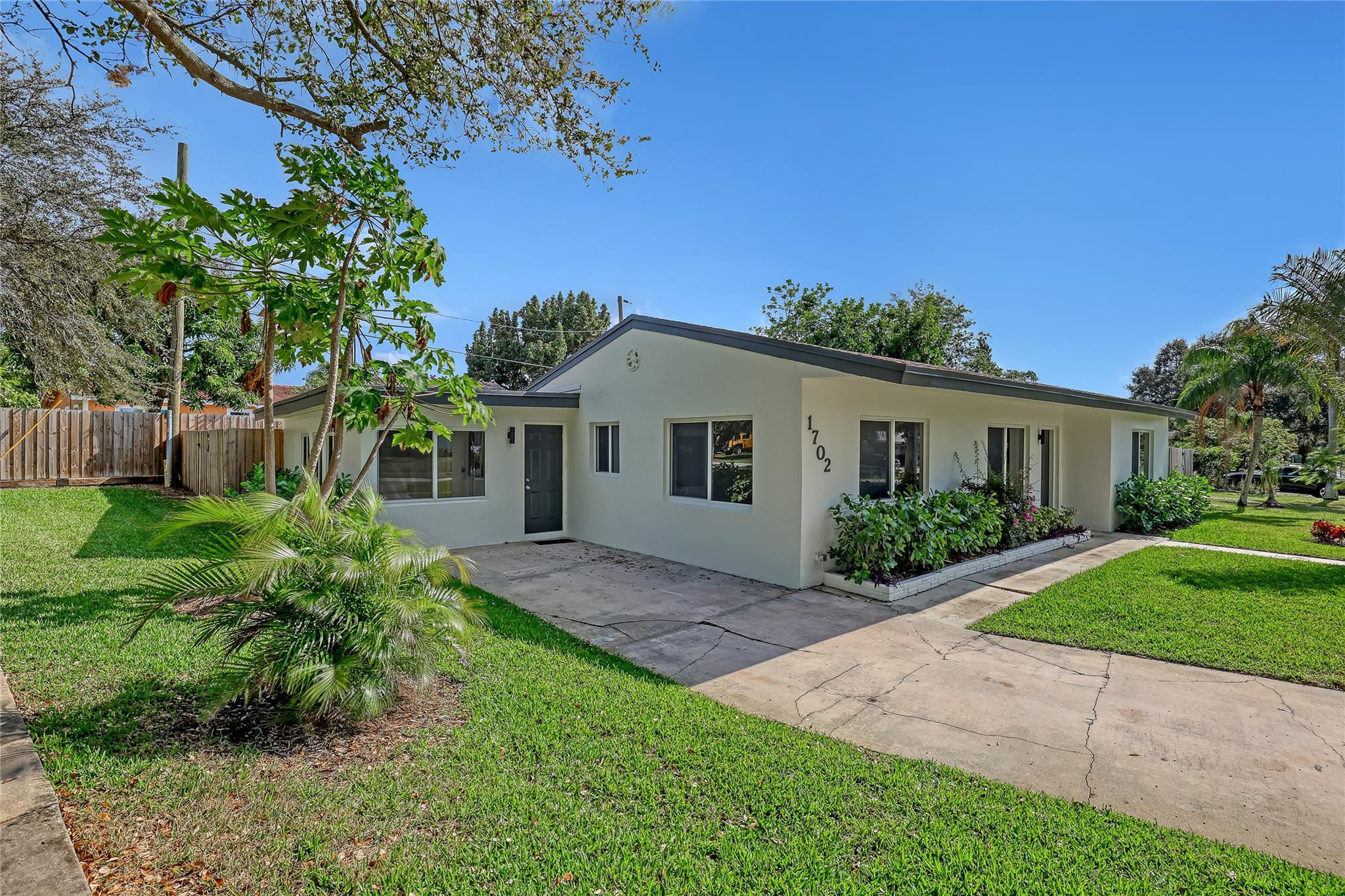 1702 High Ridge Road Lake Worth, FL 33461 - Photo 5 of 36 Photo 5